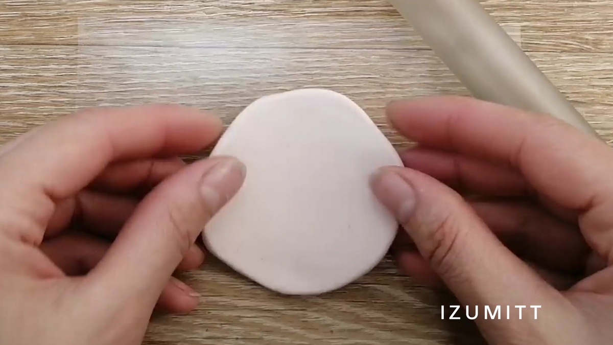 Лепка из холодного фарфора имеет свои особенности