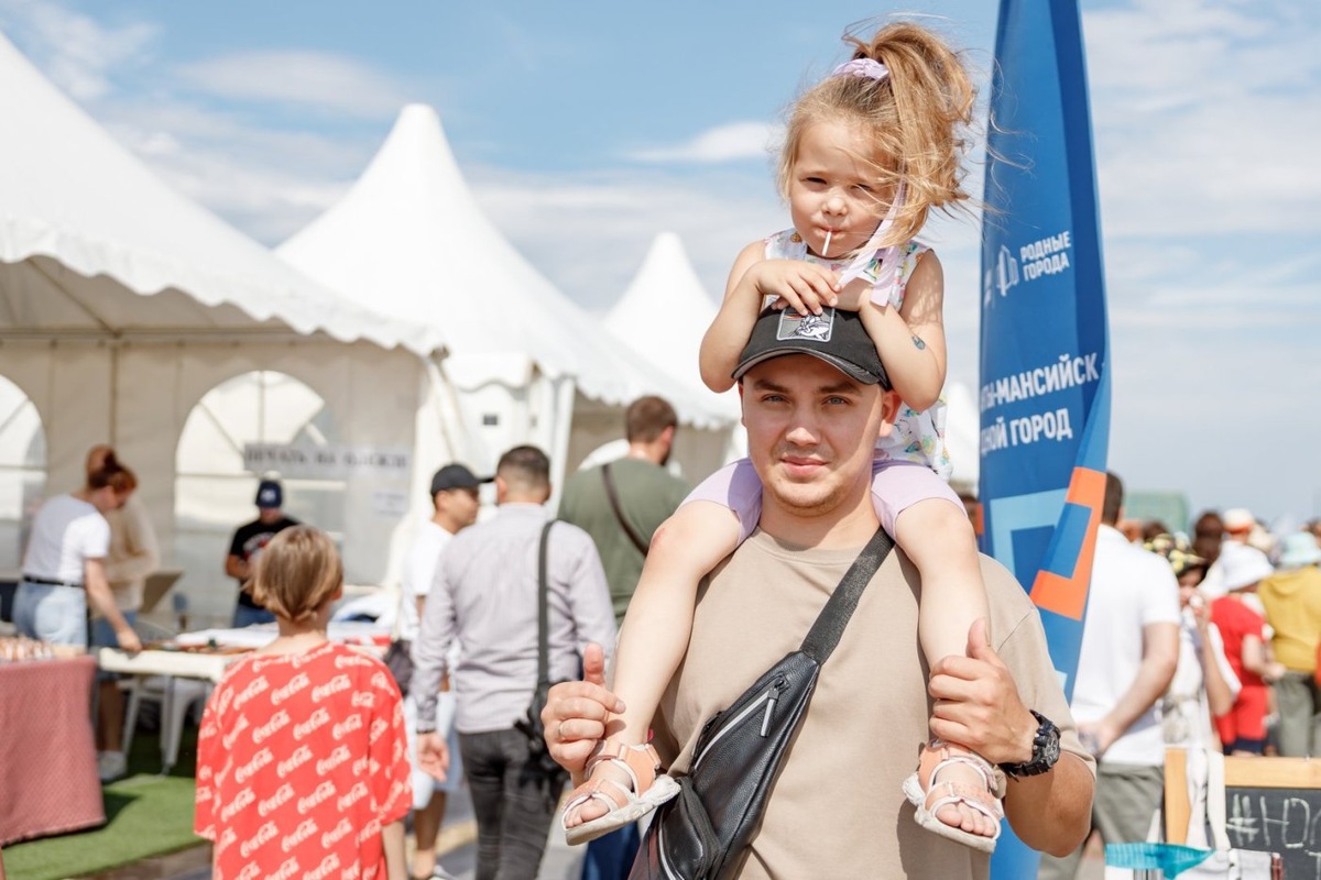    Югорчане окунулись в атмосферу «Местных» на фестивале «ПикникХМ»