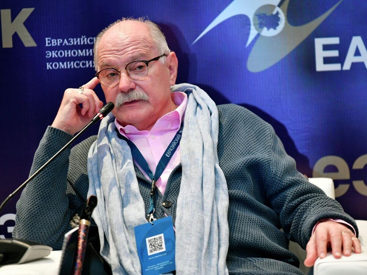    Режиссер, продюсер Никита Михалков на Евразийском экономическом форуме в Бишкеке© Sputnik / Табылды Кадырбеков