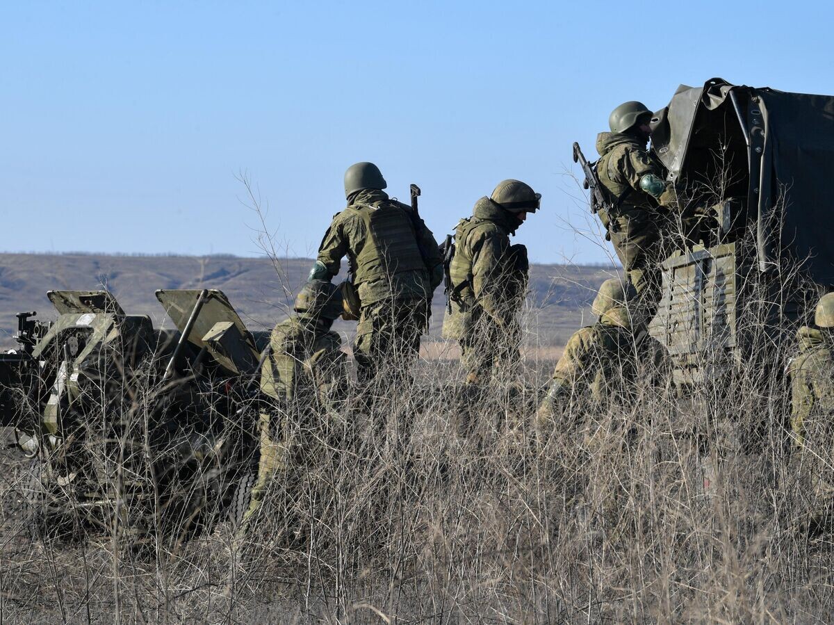    Военнослужащие РФ в южном секторе СВО© РИА Новости / Александр Гальперин