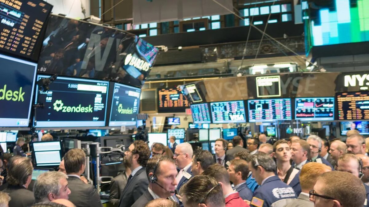    Нью-Йоркская фондовая биржа.