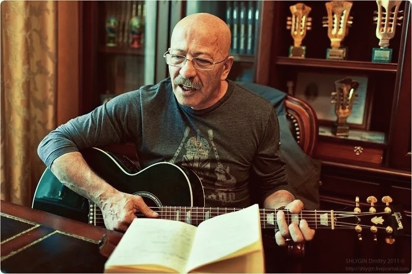 Александр Розенбаум