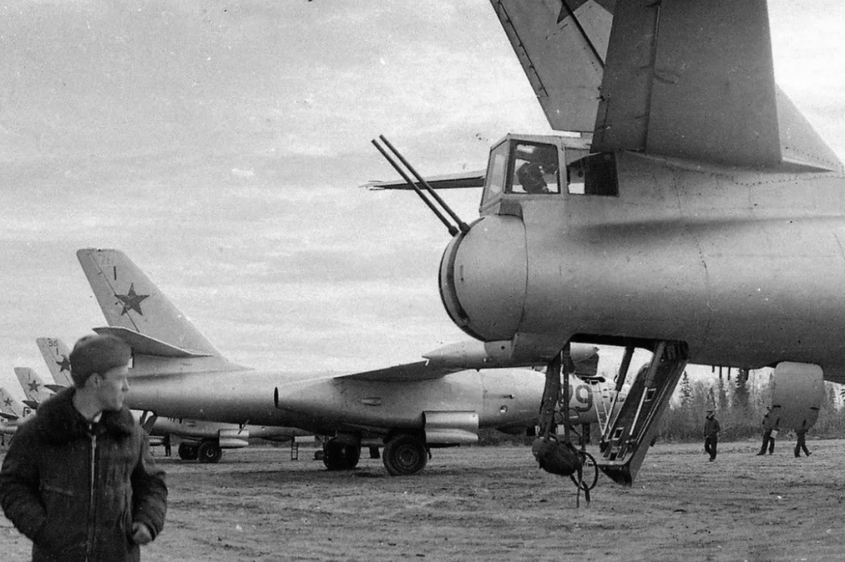 Ил-28. Фото из Яндекса