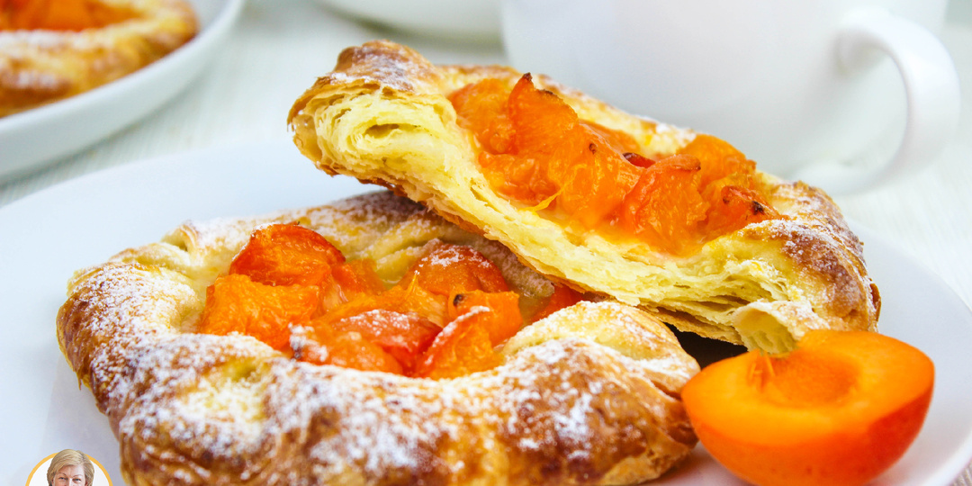 Слоёные КОНВЕРТИКИ с абрикосами! Быстрая выпечка из слоёного теста