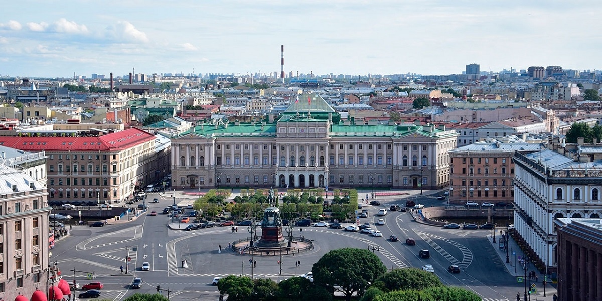 Фото: https://tvzvezda.ru/ (https://mcdn2.tvzvezda.ru/storage/news_other_images/2024/04/01/d39dcfb78d164f5fb79bd10a05c6480d.jpg)
