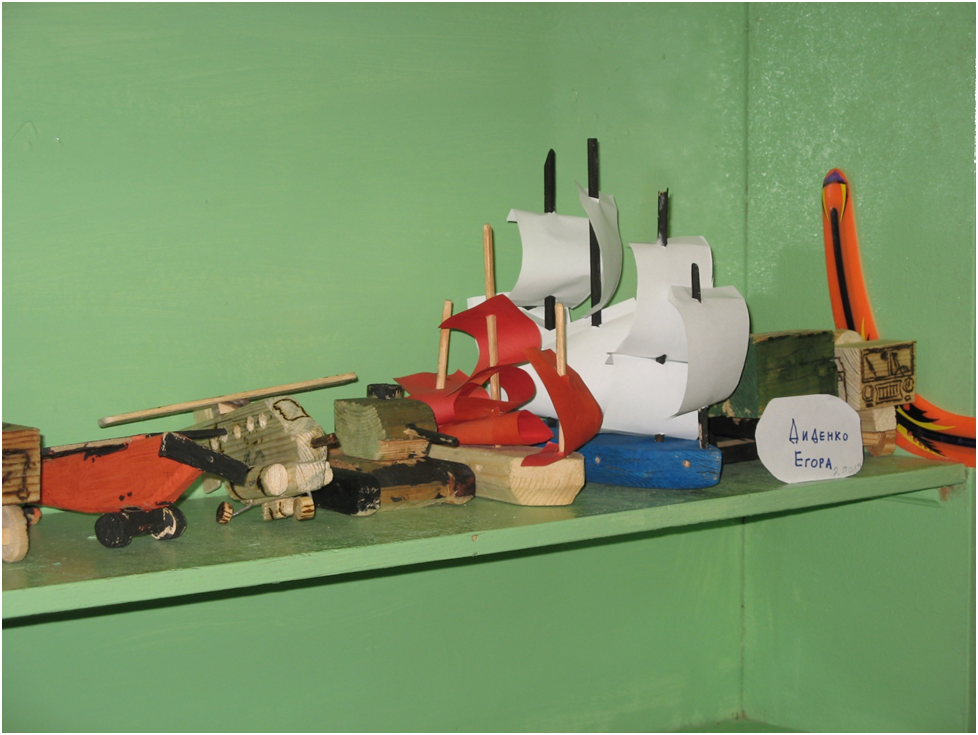  Работы юных кружковцев. Фото автора.
