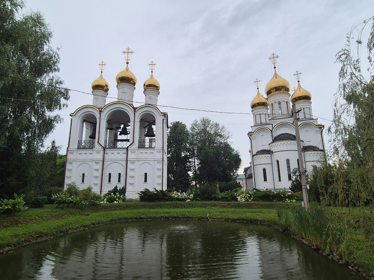 Панорама построек Никольского монастыря | Личное фото