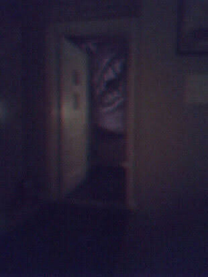 Плохие сны в свободной комнате действует