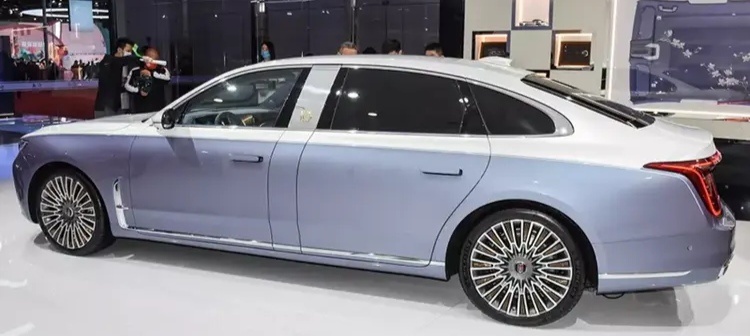 Hongqi H9+