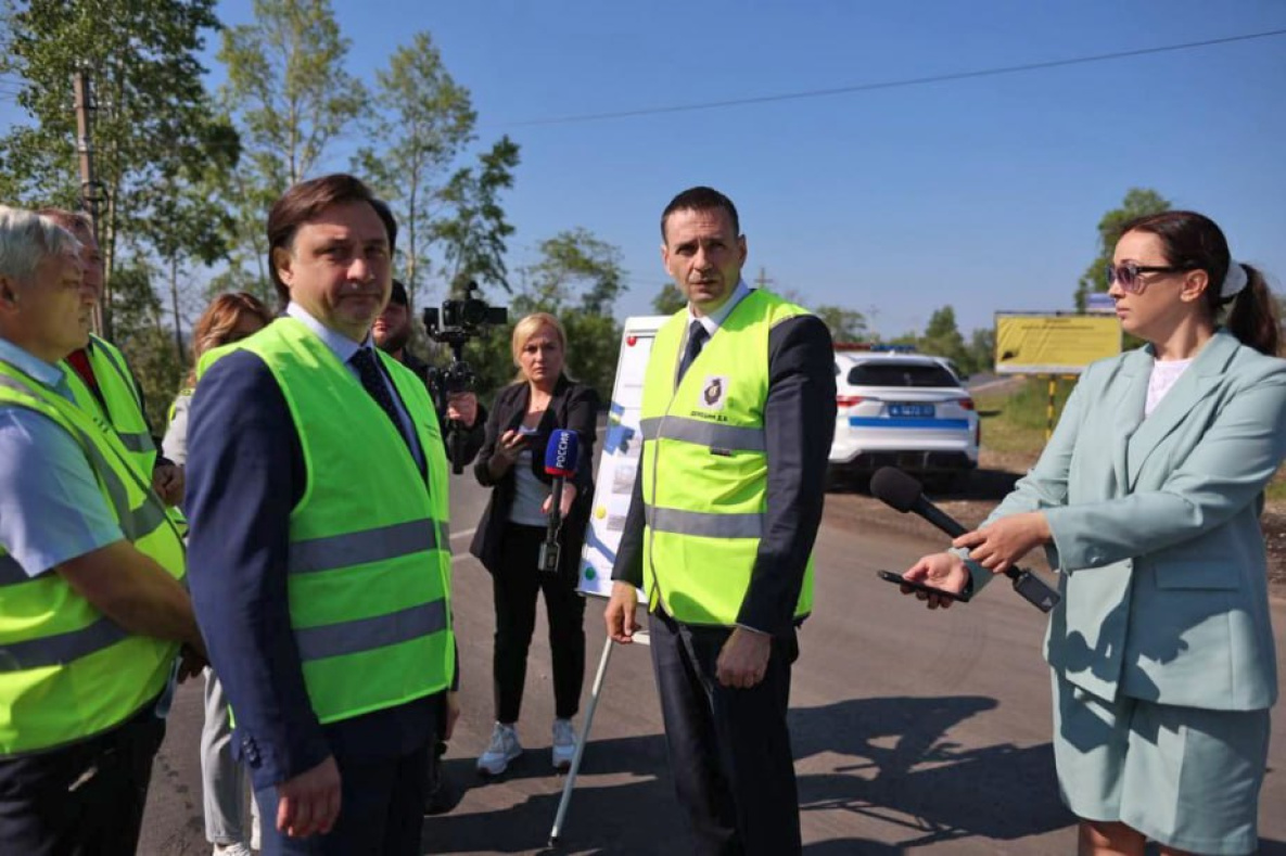 Демешин взбодрил комсомольских подрядчиков по ремонту дорог 