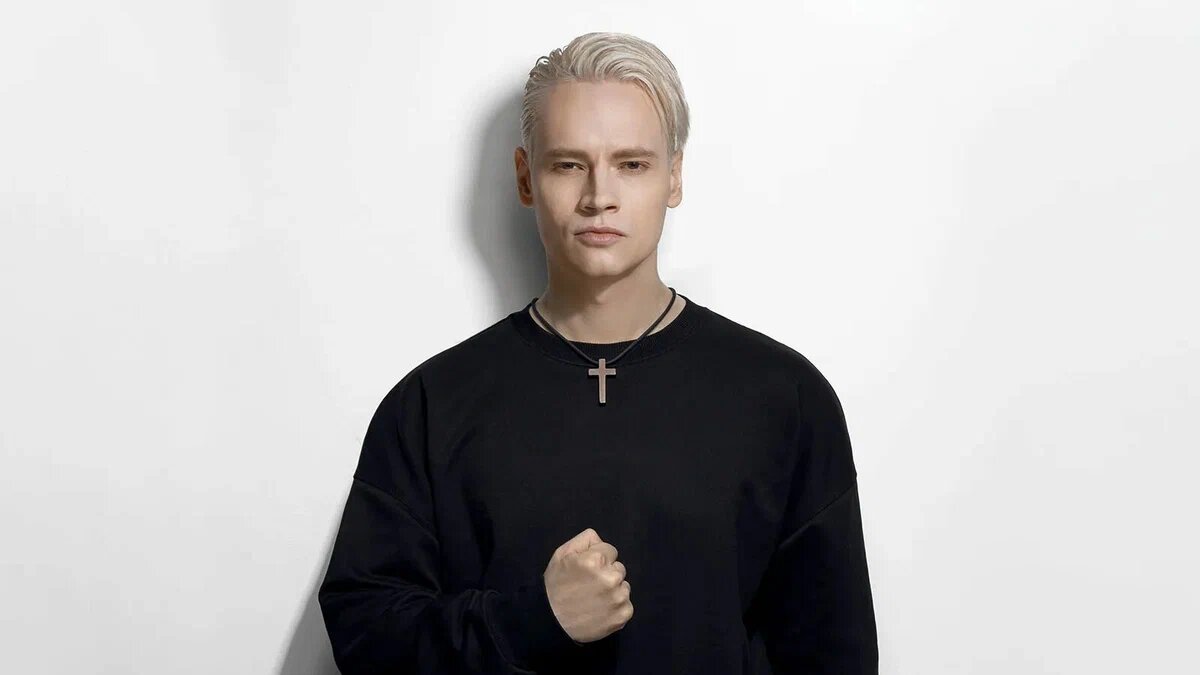 Ярославу дали звание " Заслуженный артист РФ". Фото Яндекс.Картинки.