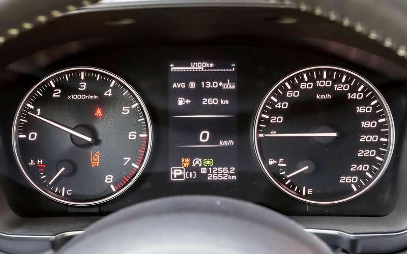    Как же не хватает сейчас аналоговых приборов! Читаются идеально.