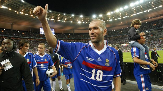 12 июля 2008 года. Сен-Дени. Бразилия — Франция — 0:3. Зинедин Зидан. Фото Reuters