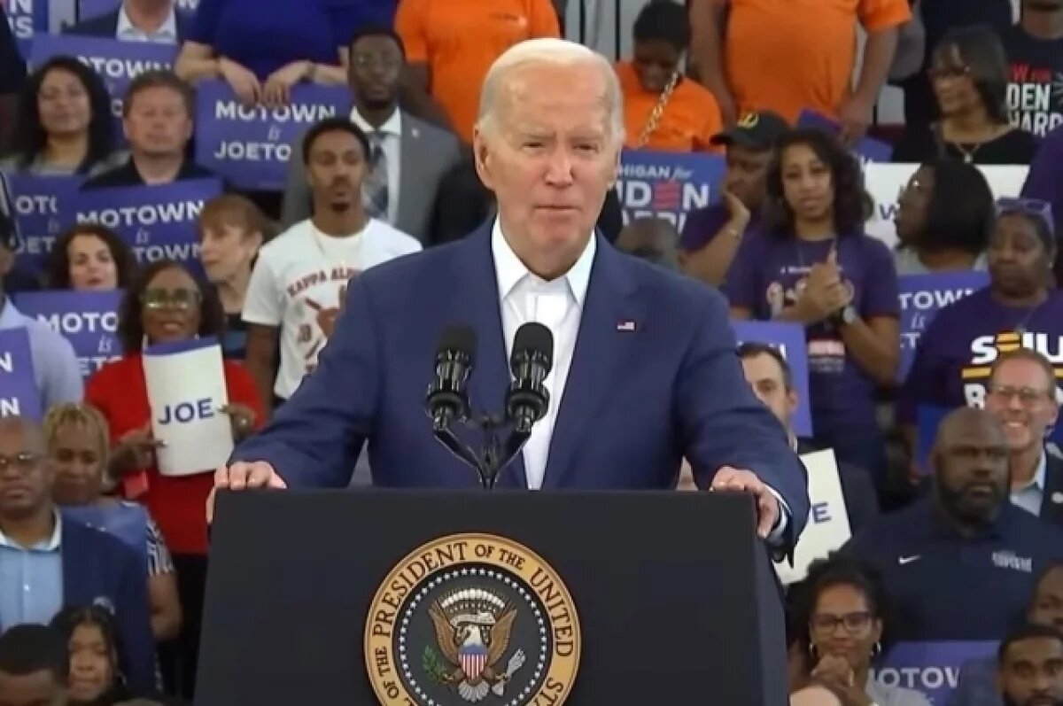    NBC: Байден после возвращения в Вашингтон выступит с обращением к нации