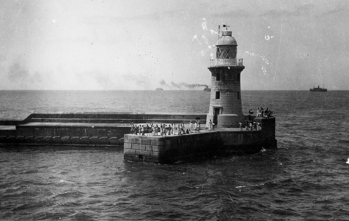 1. Вход в Port of Colombo