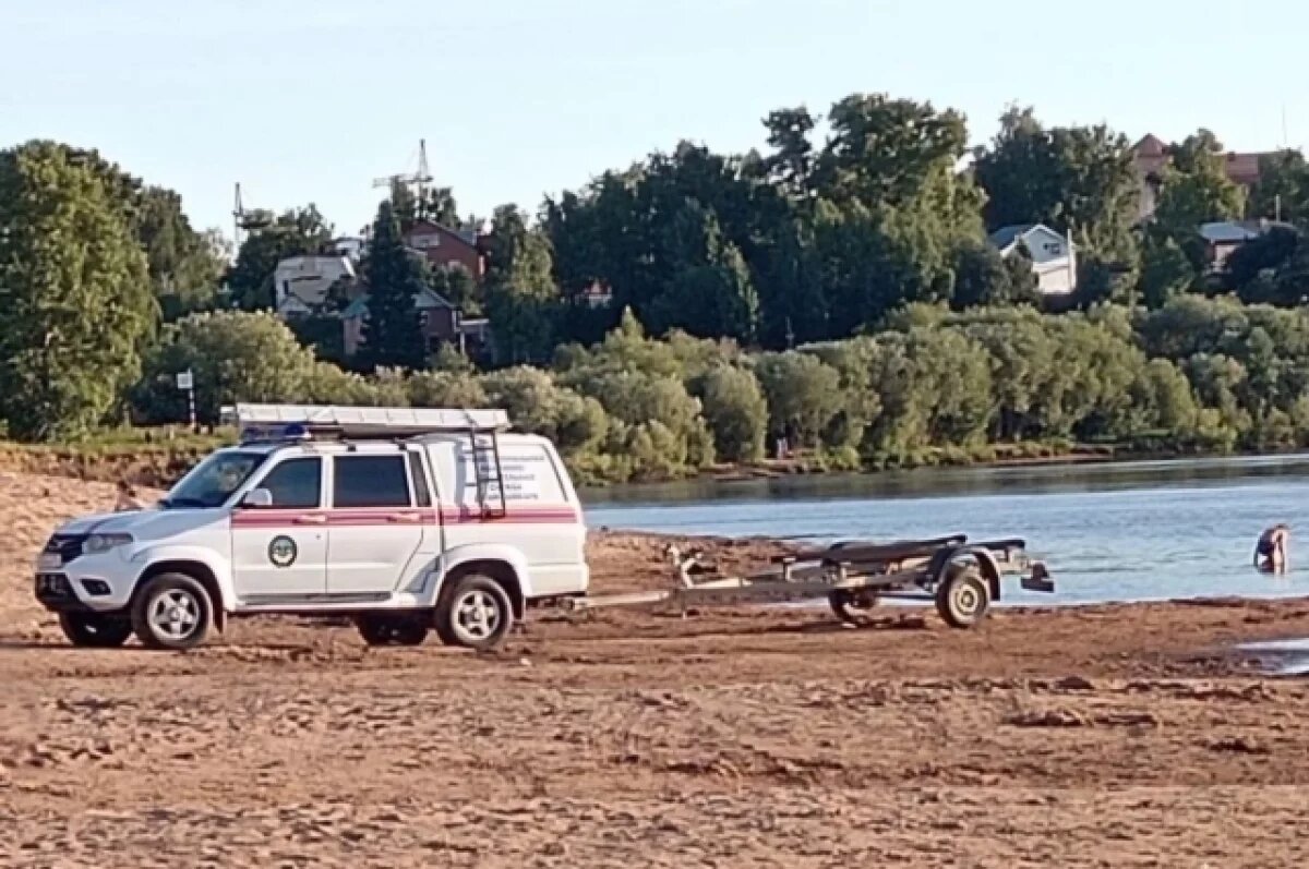    «Вытолкнул друга из ямы, а сам утонул».