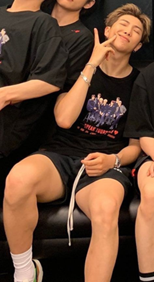 Что, полюбовались? ... ну ладно, целуйте в щёчку ...