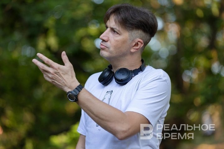 Виталий Дмитриев: «Я долго искал себя и разочаровывался». Мария Зверева / realnoevremya.ru