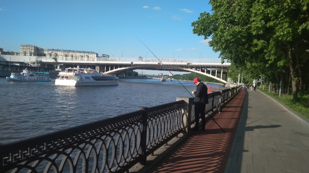 В начале лета   