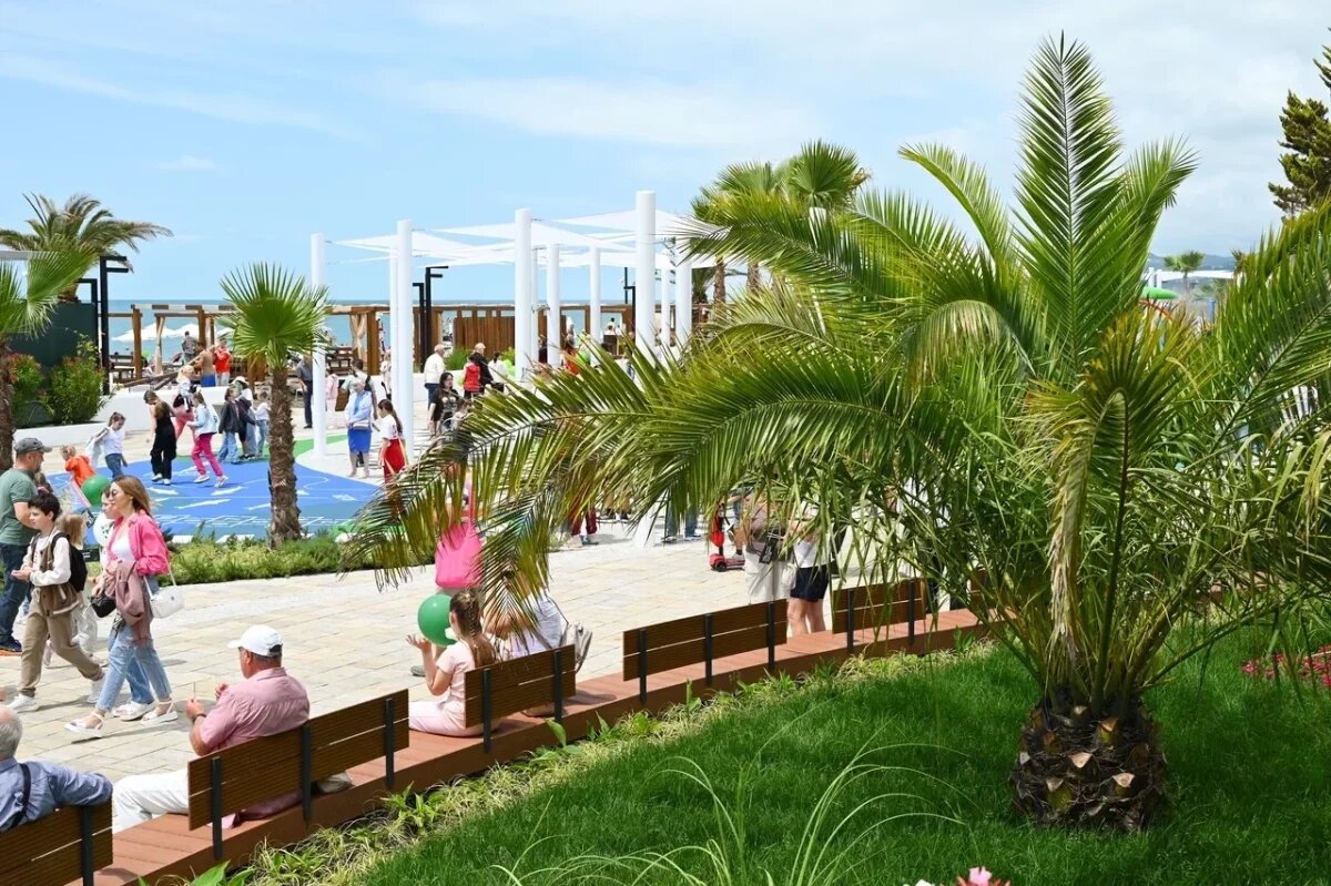    Сочи занял третье место в списке городов России по качеству жизни людей