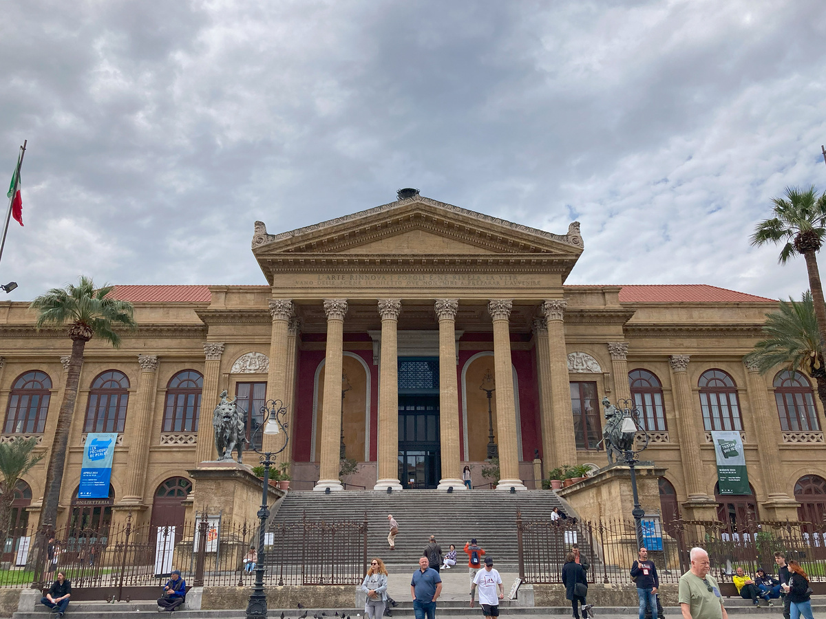 Театр Массимо в Палермо