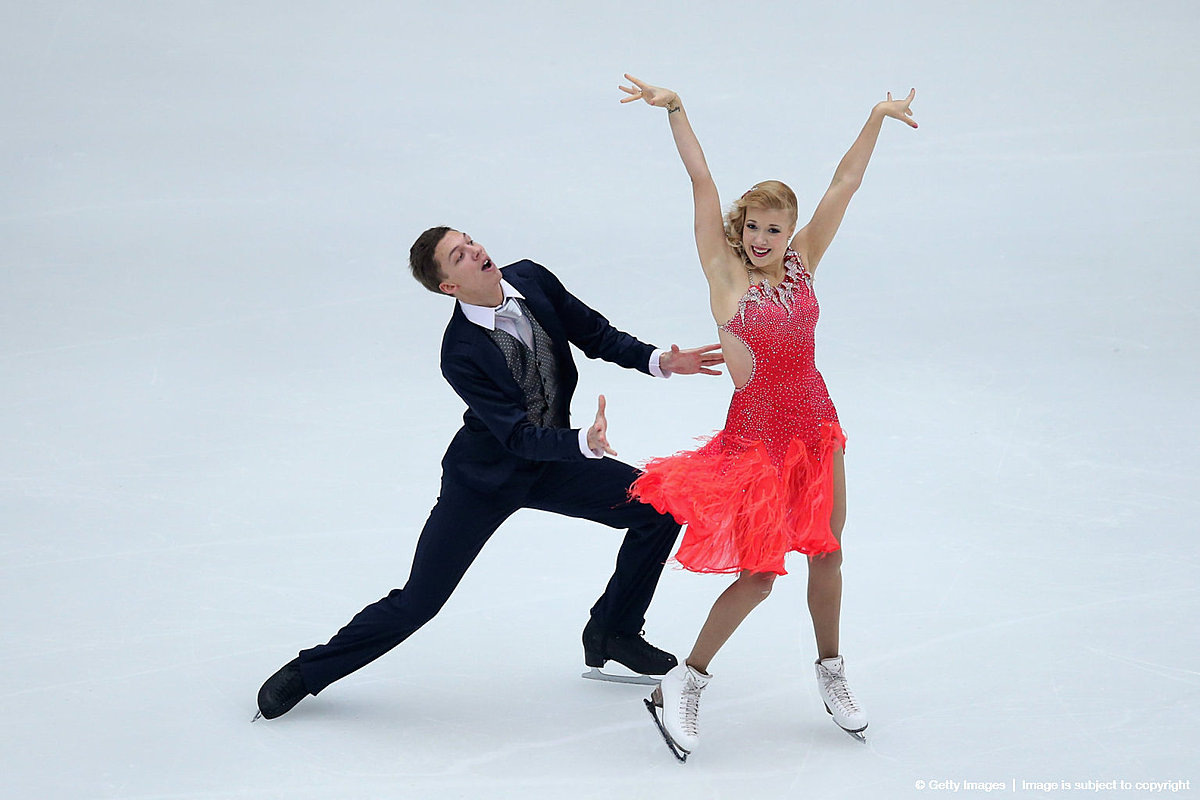 Екатерина Боброва и Дмитрий Соловьев. Фото https://rusbiathlon.ru/photo/figure-skating/foto-album-2/id62368/