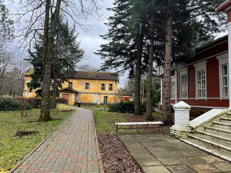 Фото 2.  Объект культурного наследия «Флигель хозяйственный» (Липецкая область, Чаплыгинский район, д. Рязанка, д. 40, стр. 3)