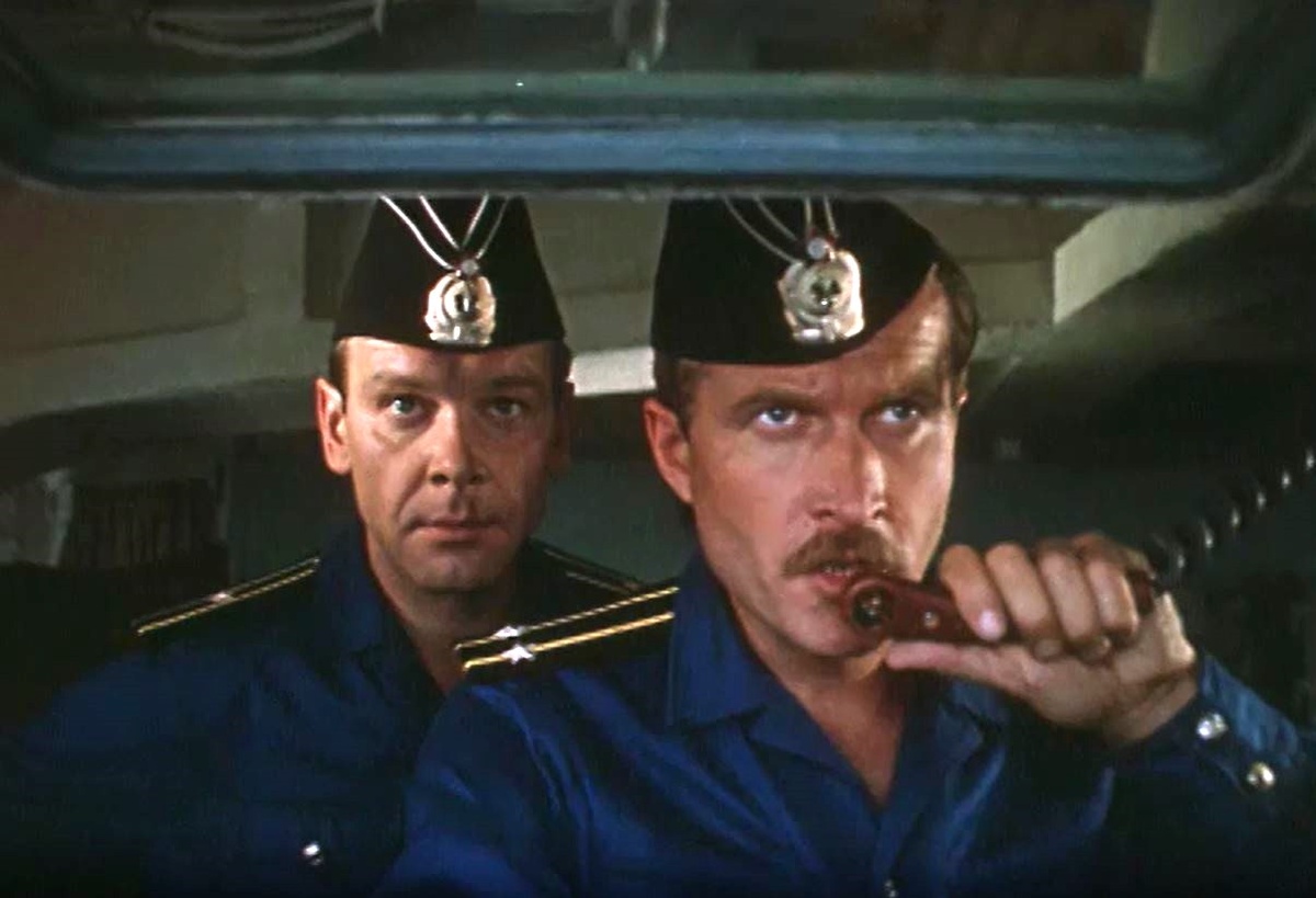 Кадр из фильма "Мужские тревоги" (1986)