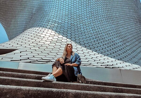 Люся Елизарова