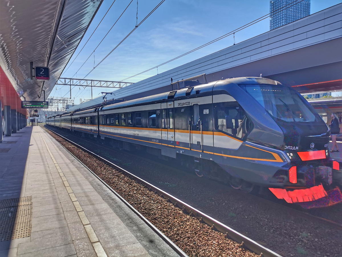 Электропоезд ЭП2ДМ-0220 на МЦД Марьина Роща на МЦД4.