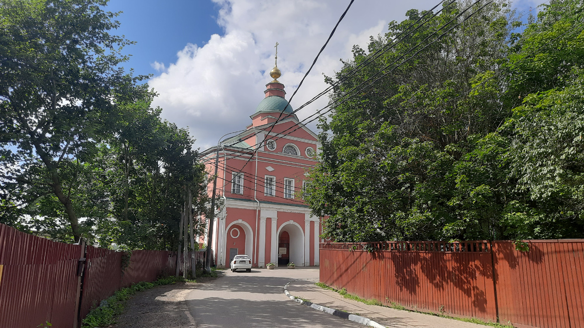 Покровсккий монастырь в Хотьково