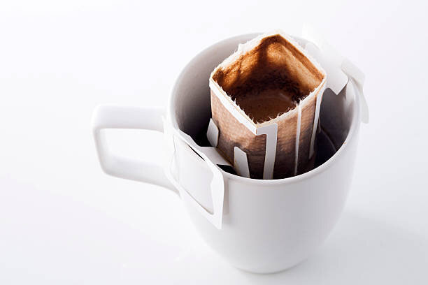 Дрип кофе очень удобен в использовании - вам понадобится только чашка и горячая вода