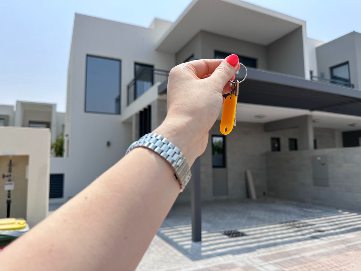 Решили попробовать жить в Дубае в доме