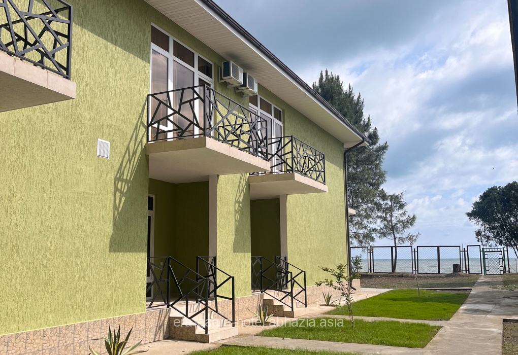 Отель Эра Абхазия (Era Abhazia Hotel) 