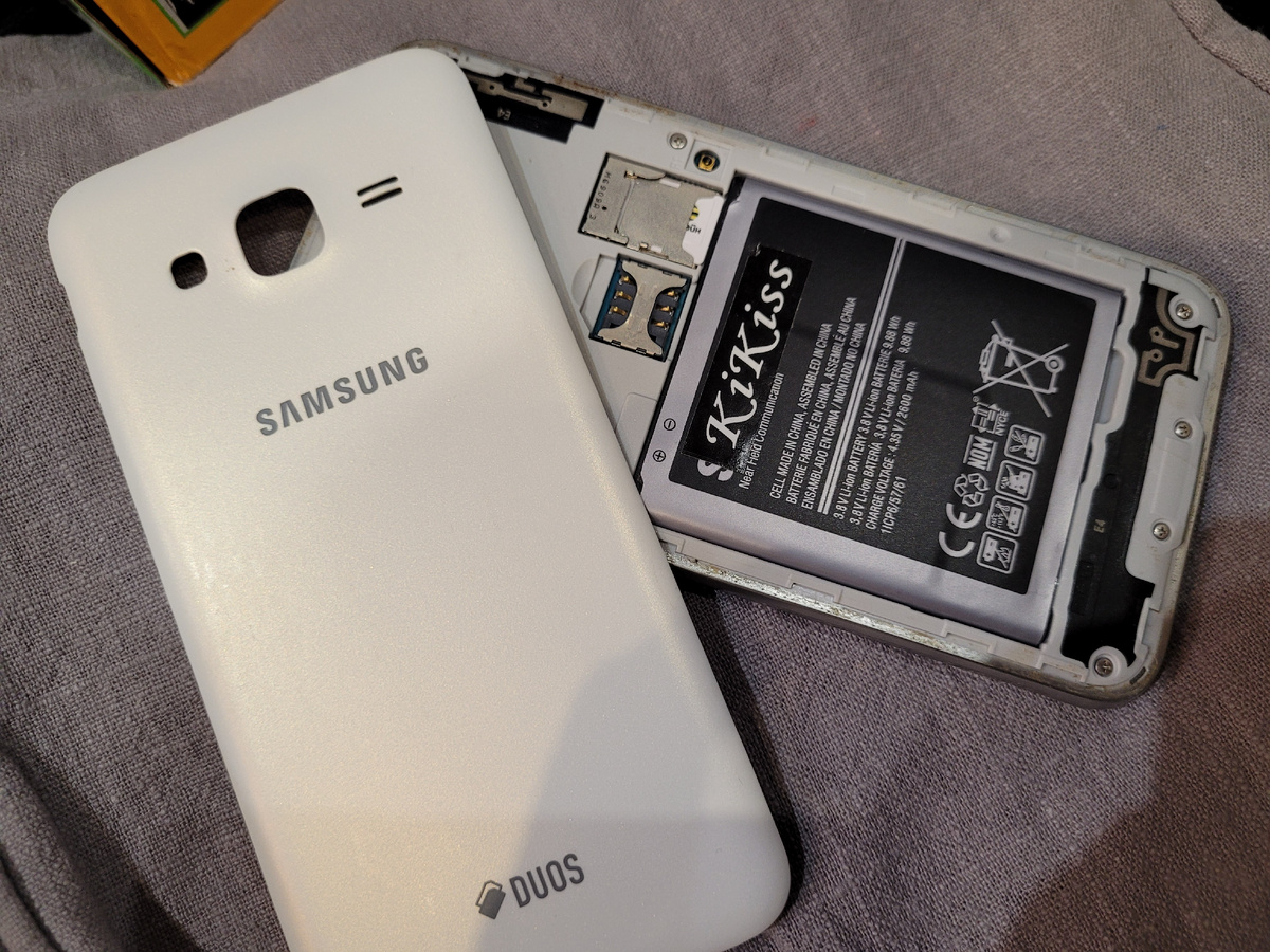 старые-добрые смартфоны где всё просто и доступно