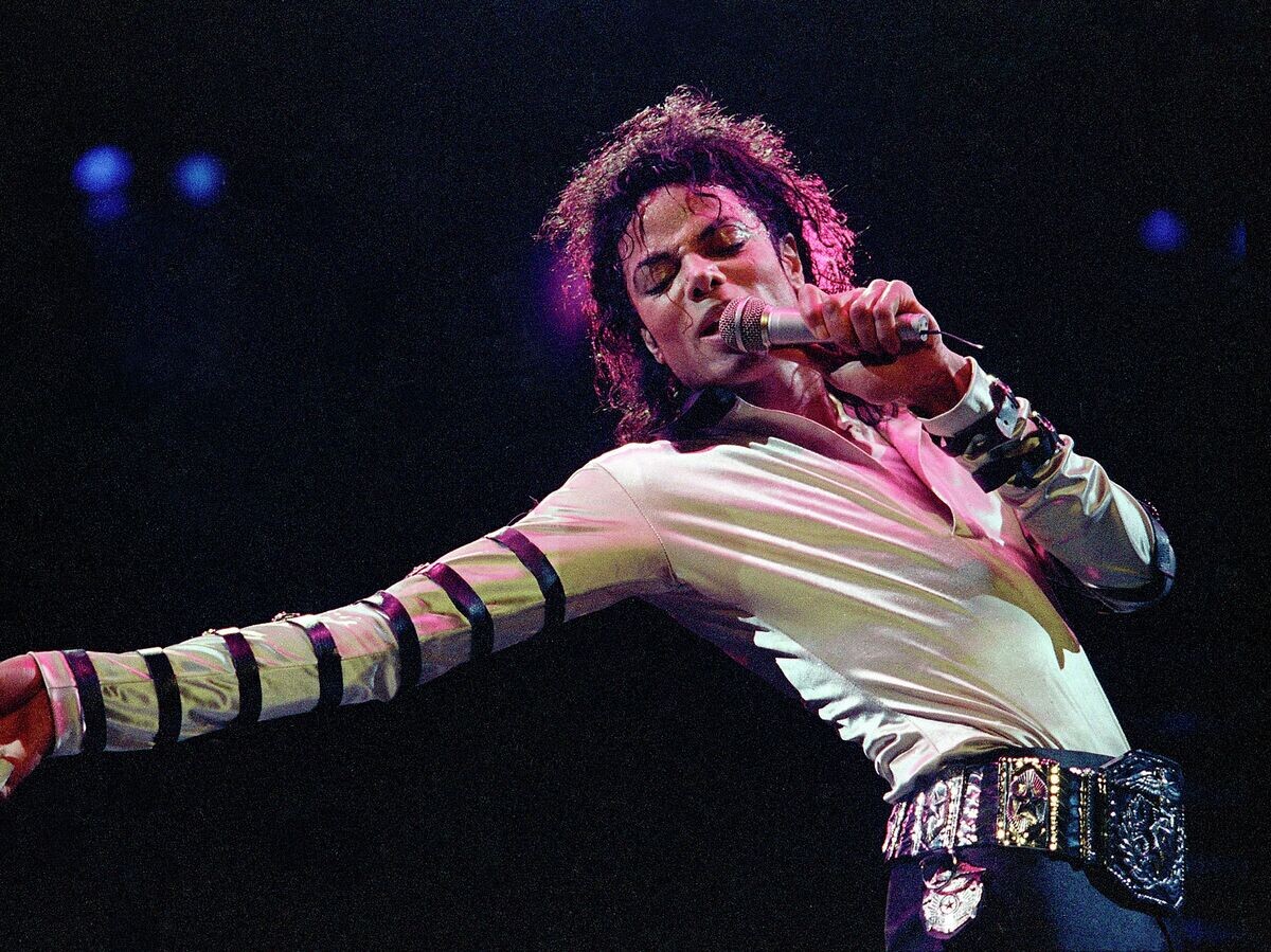    Майкл Джексон о время выступления в Канзас-Сити© AP Photo / Cliff Schiappa