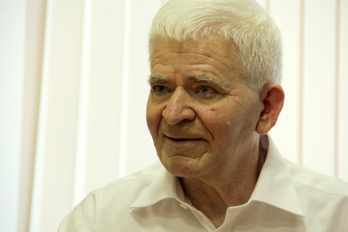 Борис Васильевич Спасский