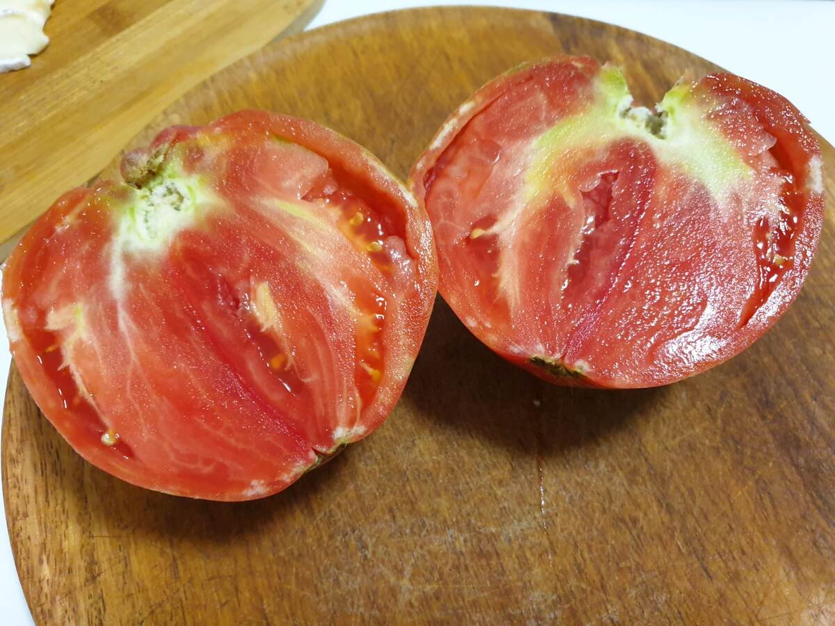 Сорт "Долговязая Салли" в разрезе