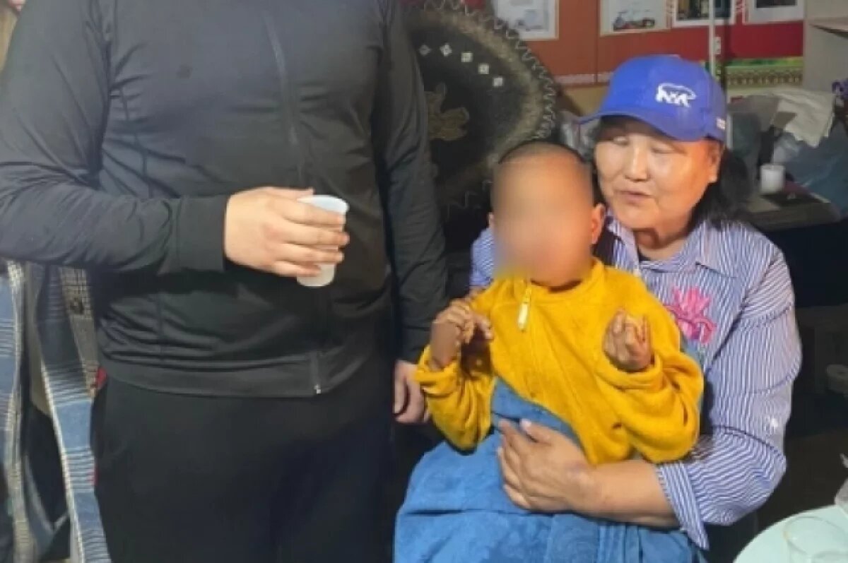    Потерявшегося 8-летнего мальчика нашли в лесу в Якутии