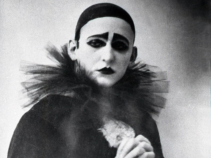 Печальный Пьеро русской сцены.Александр Вертинский (Александр Вертинский "Песни любви", CD cover)