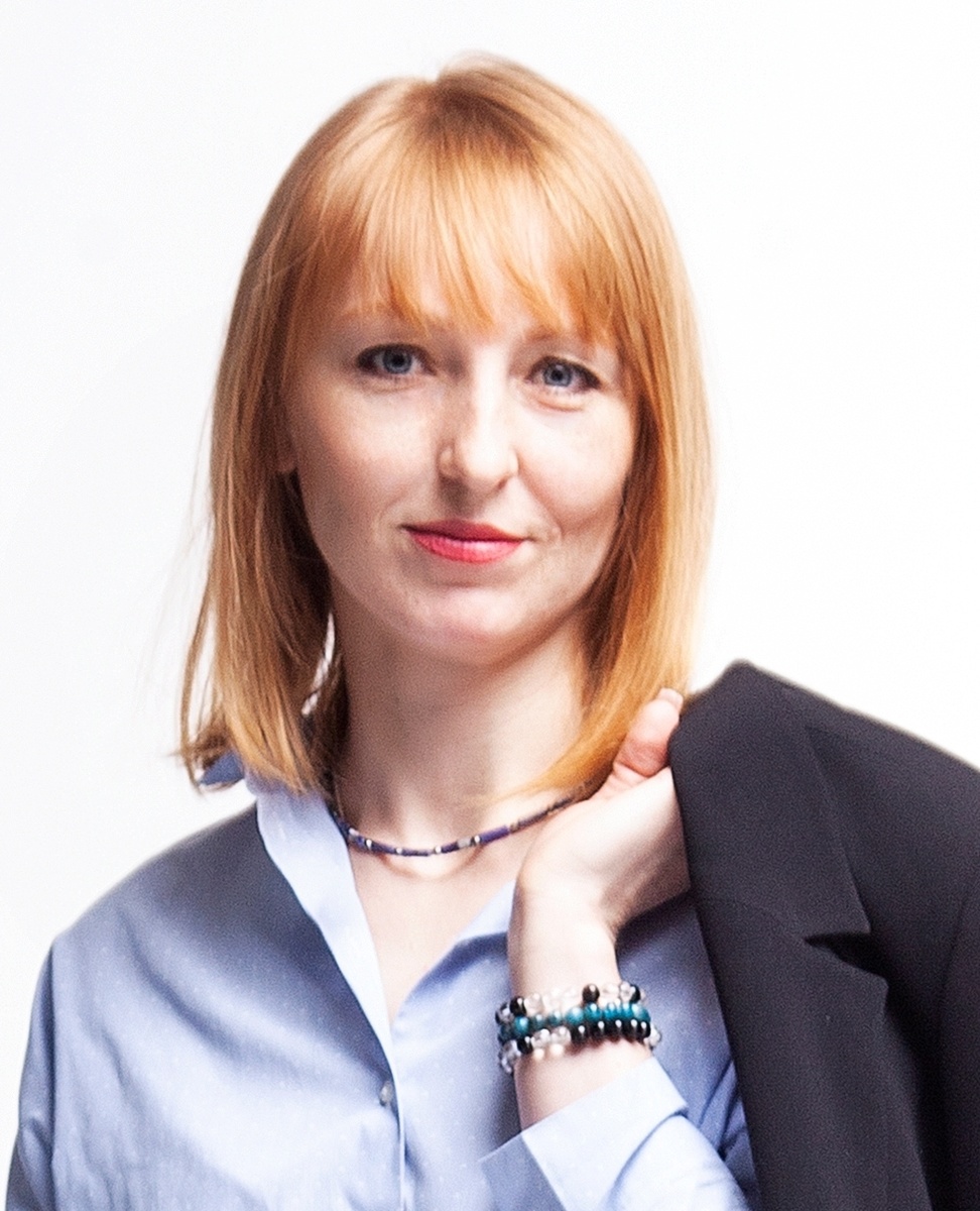 Депутат ЗСК Светлана Ангальт поздравили кадастровых инженеров с профессиональным праздником