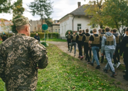    Укрюгенд на марше! Минобразования Украины разработало предмет для подготовки школьников к войне