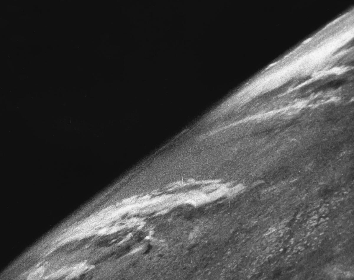 Снимок Земли, сделанный с ракеты Фау-2 в 1946 г