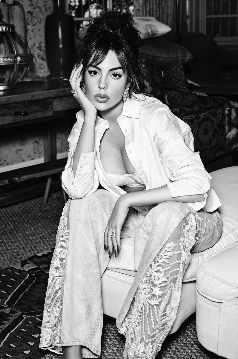     Джорджина Родригес