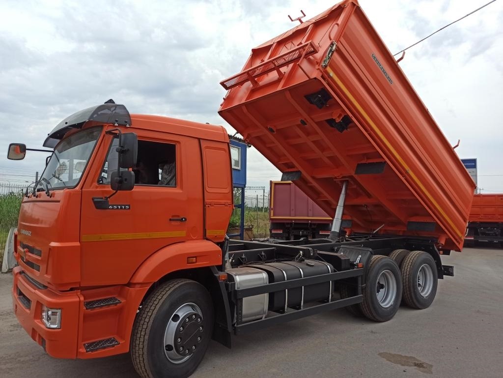 Самосвал КАМАЗ-689011с 3-х сторонней разгрузкой
