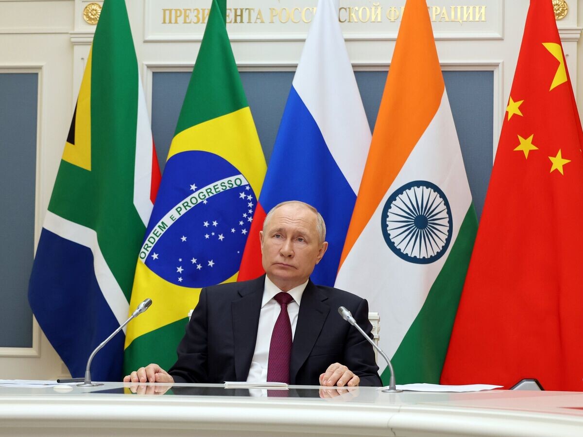    Президент РФ В. Путин принял участие в саммите БРИКС© РИА Новости . Михаил Климентьев