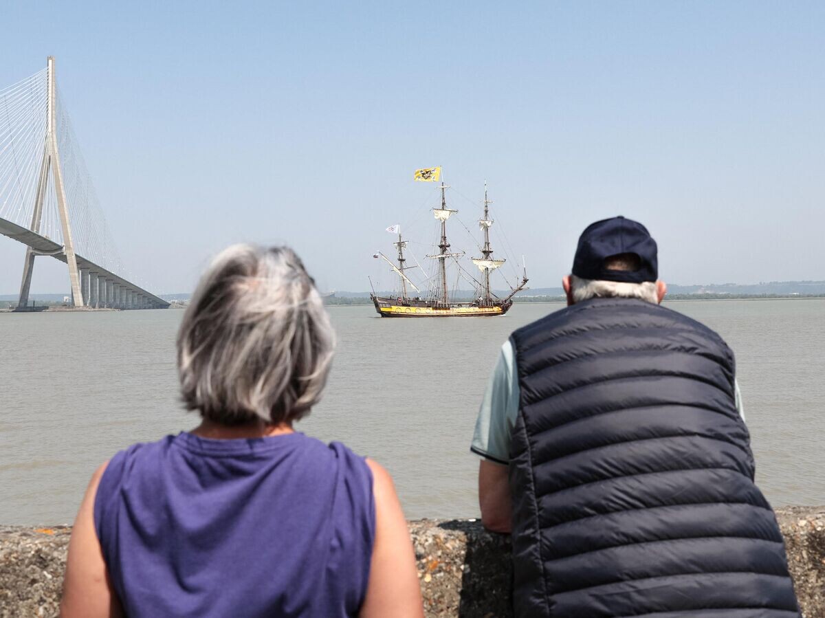    Фрегат "Штандарт" во Франции© AFP 2024 / LOU BENOIST