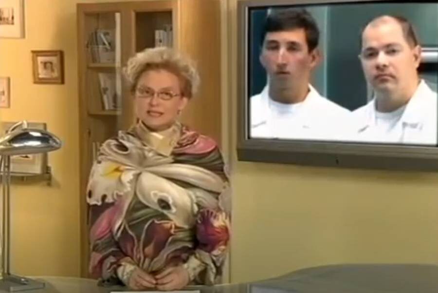 Василий Генералов (слева на экране) в передаче «Жить здорово!» Фото: Первый канал / youtube.com