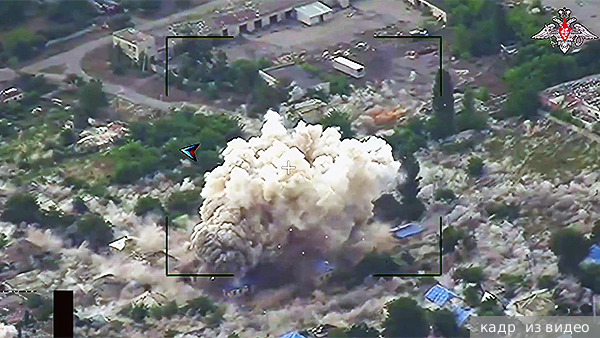     Фото: кадр из видео   
 Текст: Алексей Дегтярев