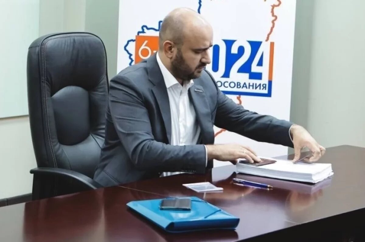   Врио губернатора Вячеслав Федорищев предложил три кандидатуры сенаторов
